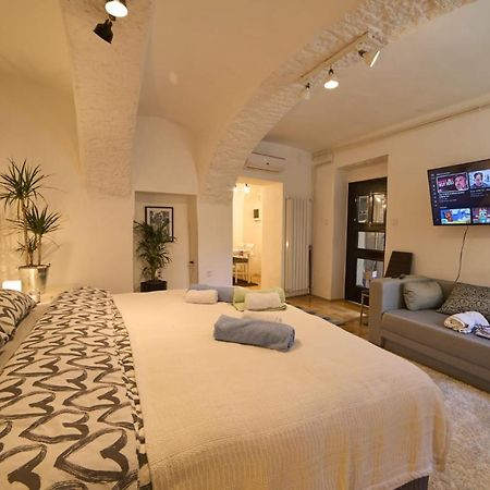 Downtown Secret Apartment Ζάγκρεμπ Εξωτερικό φωτογραφία