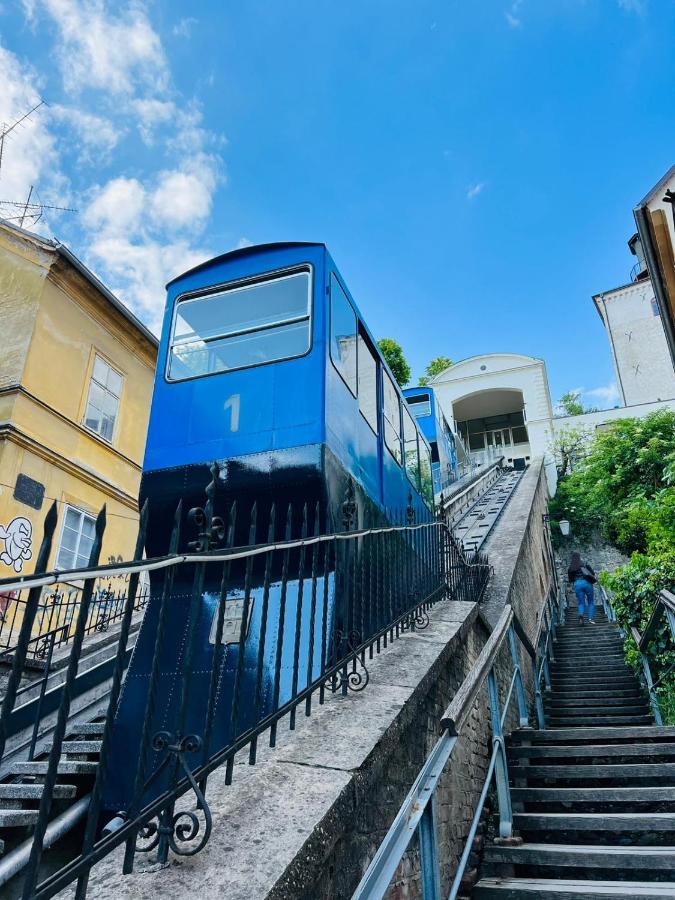Downtown Secret Apartment Ζάγκρεμπ Εξωτερικό φωτογραφία