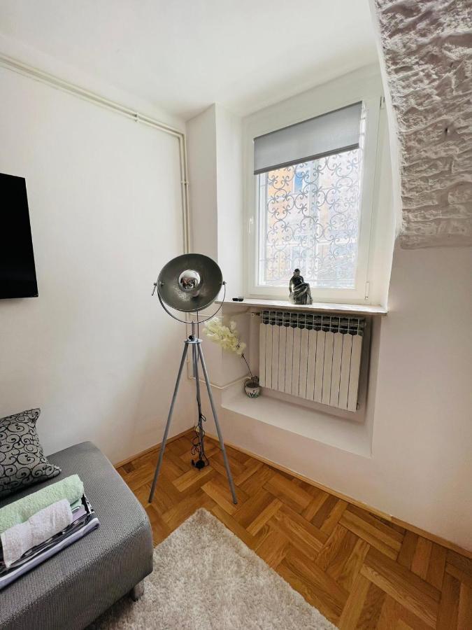 Downtown Secret Apartment Ζάγκρεμπ Εξωτερικό φωτογραφία