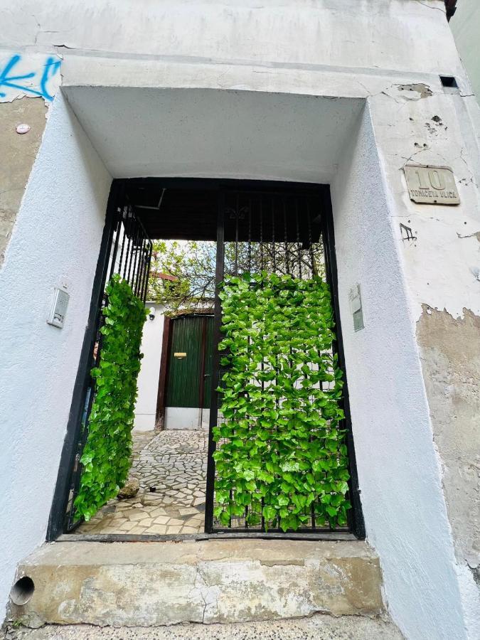 Downtown Secret Apartment Ζάγκρεμπ Εξωτερικό φωτογραφία