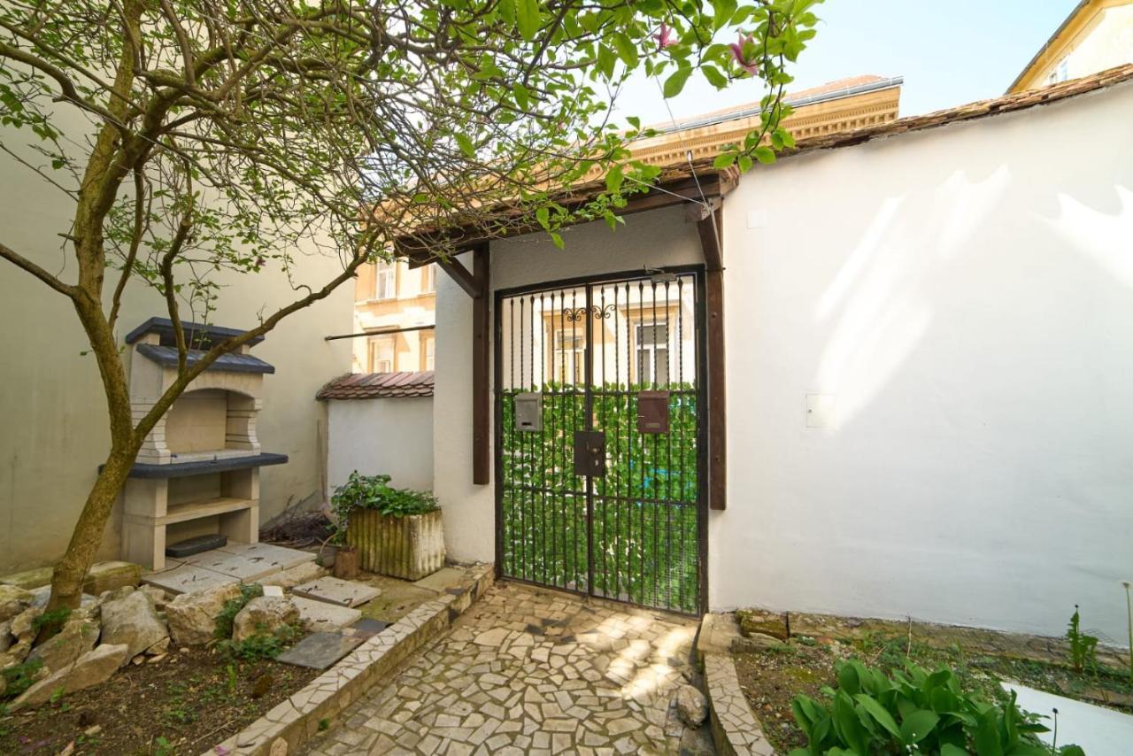 Downtown Secret Apartment Ζάγκρεμπ Εξωτερικό φωτογραφία